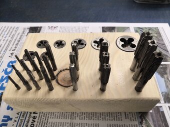 P:staré závitníky M1 - 2