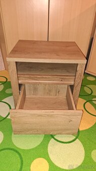 Prodám Noční stolek - 2