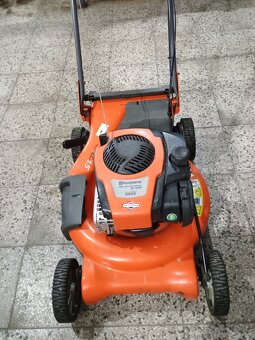 SEKAČKA HUSQVARNA - 2