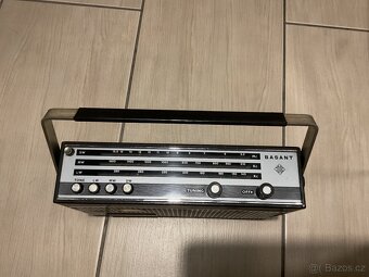 Rádio Telefunken Basant - 2