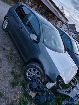 ND VW Golf 5 - 2