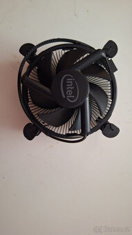 Procesor Intel i7-10700KF 5,1 GHz - 2