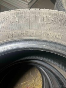 Prodám sadu letních pneumatik 195/65R15 91H - 2