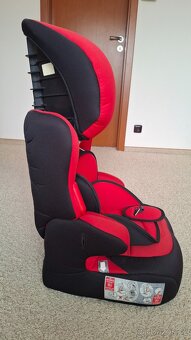 Autosedačka Ferrari,15-36kg - 2