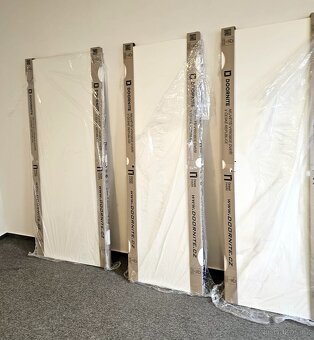 Prodám dveře 80 cm a 60cm , plné bílé CPL celkem 5ks - 2