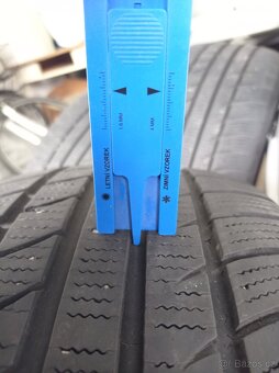Zimní pneu 225/50/R17 98V XL - 2