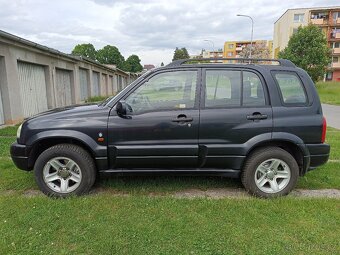 Suzuki grand vitara 2.0 benzín - 2