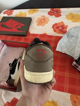 Air jordan 1 low Travis scott mocha - 2