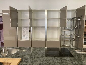 Výprodej SLEVA 50% - 2