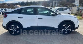 CITROEN C4 III BlueHDi 110 S&S FEEL BV6 rok 08/2021 - 2