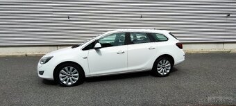 Opel Astra, 1.6i 85 kW, klima, navigace,ČR 2011 - 2