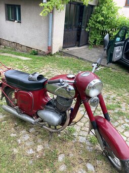 Jawa 250 - 2