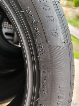 Pneu 235/50/19 103 V XL Michelin - 2