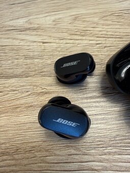Bezdrátová sluchátka Bose QuietComfort Earbuds II - 2