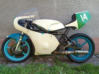 motocykl čz - Yamaha závodní - 2