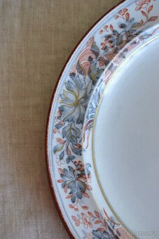 Starožitné talíře plytké - 2
