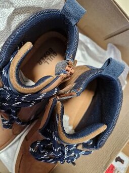 Nové kožené zimní boty Bullboxer vel 35 - 2