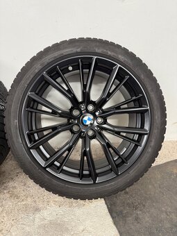 Originál alu kola Bmw 5x112 R18 styling 796M zimní - 2