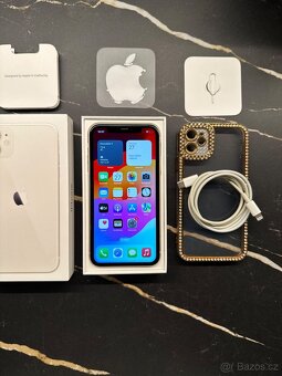 iPhone 11 64gb + příslušenství - 2