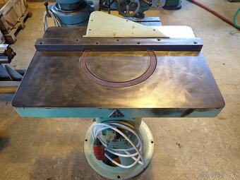 Rovinná bruska stolová BM 350 - 2