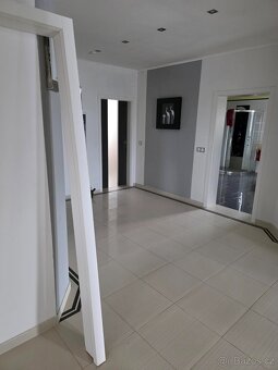 Dveřní obložka / zárubeń  173 x 2003 x 15 / - 2