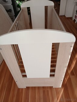 Prodám dětskou postýlku - 2