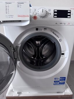 Pračka se sušičkou 2v1 Indesit - 2