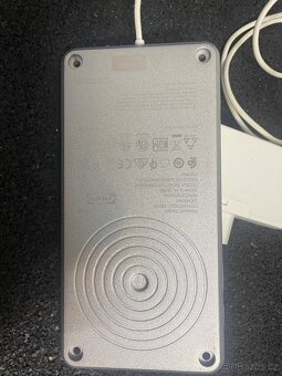 Bezdrátová nabíječka IKEA Sjomarke - 2