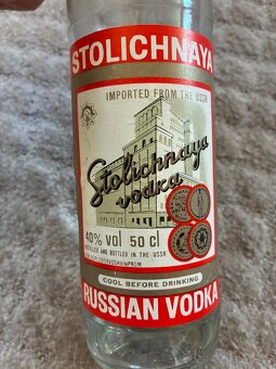 stará lahev stolichnaya - 2