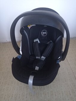 Vajíčko Cybex + pláštěnka - 2