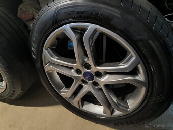 Alu kola Ford Kuga Edge 5x108 r19 Originál,pneu 5,5mm - 2