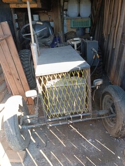 Traktor domácí výroby motor spartak - 2