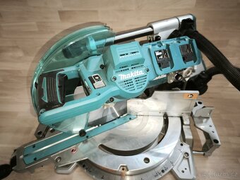 Makita DLS211ZU - 2
