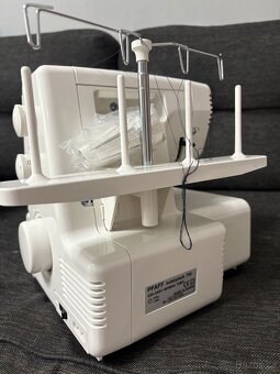 Overlock hobbylock 752 - 2
