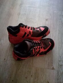 Boty Red Hell Low Range - 2
