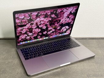 MacBook Pro 13'' 2017 i5 / 8GB / 128GB SSD / Space Gray - - 2