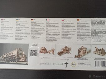 UGEARS 3D puzzle Lokomotiva V-Express s vagónem - 2