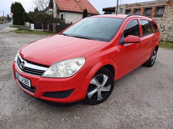 SLEVA Prodám opel astra H combi 1,3 cdti 66kW - 2