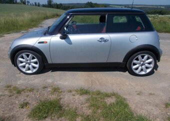 Mini Cooper 1,6 85KW perf.stav benzín automat 85 kw - 2