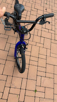 Specialized hotrock 16" - 2