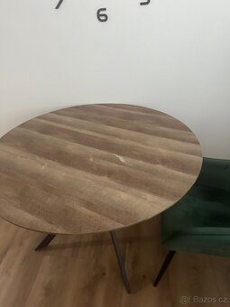 Jídelní stůl 120cm - 2
