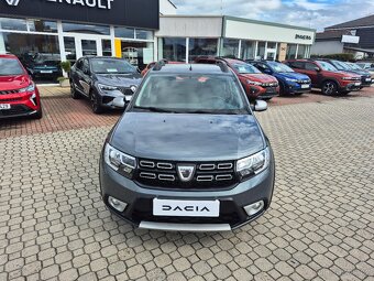 Dacia Sandero II Stepway/ ČR / BENZÍN / PRAV.SERVIS - 2