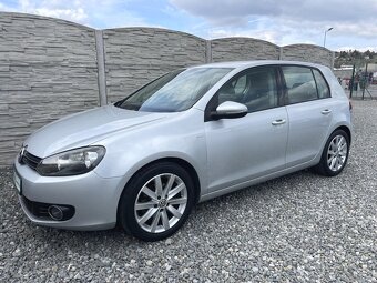 Volkswagen Golf 1.6TDi 105PS 6 HIGHLINE TOP - 2