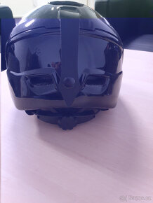 lyžařská helma Uvex - 2