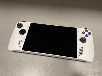 Rog Ally Z1 Extreme + příslušenství - 2