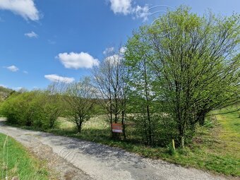 Újezd nad Zbečnem - pronájem zahrady 1043 m - 2