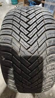 Celoroční Nexen 195/50/15 sada 05/2024 - 2