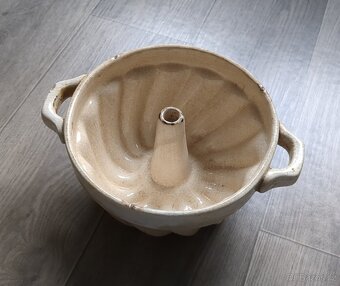 Starožitná FORMA na BÁBOVKU - glazovaná keramika - 2