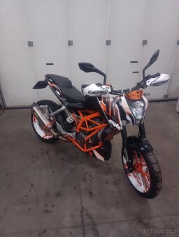KTM Duke 390 White ABS - 2
