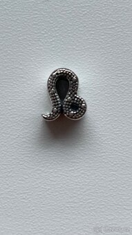 PANDORA přívěšky - 2